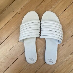 Time and Tru Women's size 9 White Slide Sandals